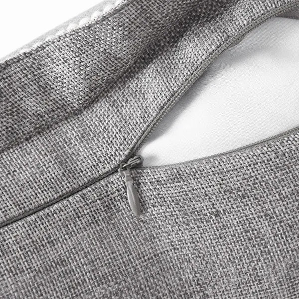 A Set Of Two-piece Retro Linen Trimmed Pillowcases